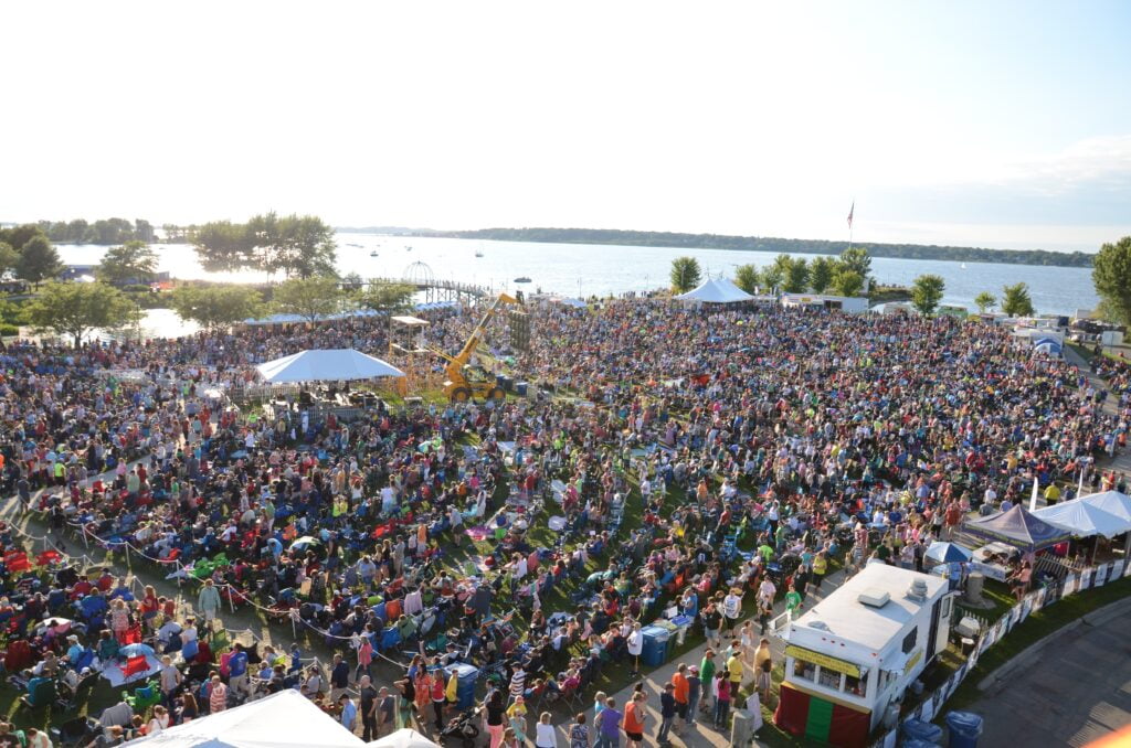 image 326 Lineup 2026