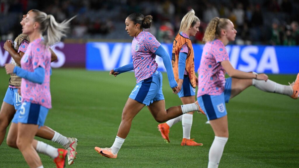 image 869 Lineup 2026