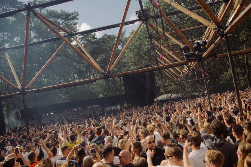 image 85 Lineup 2026